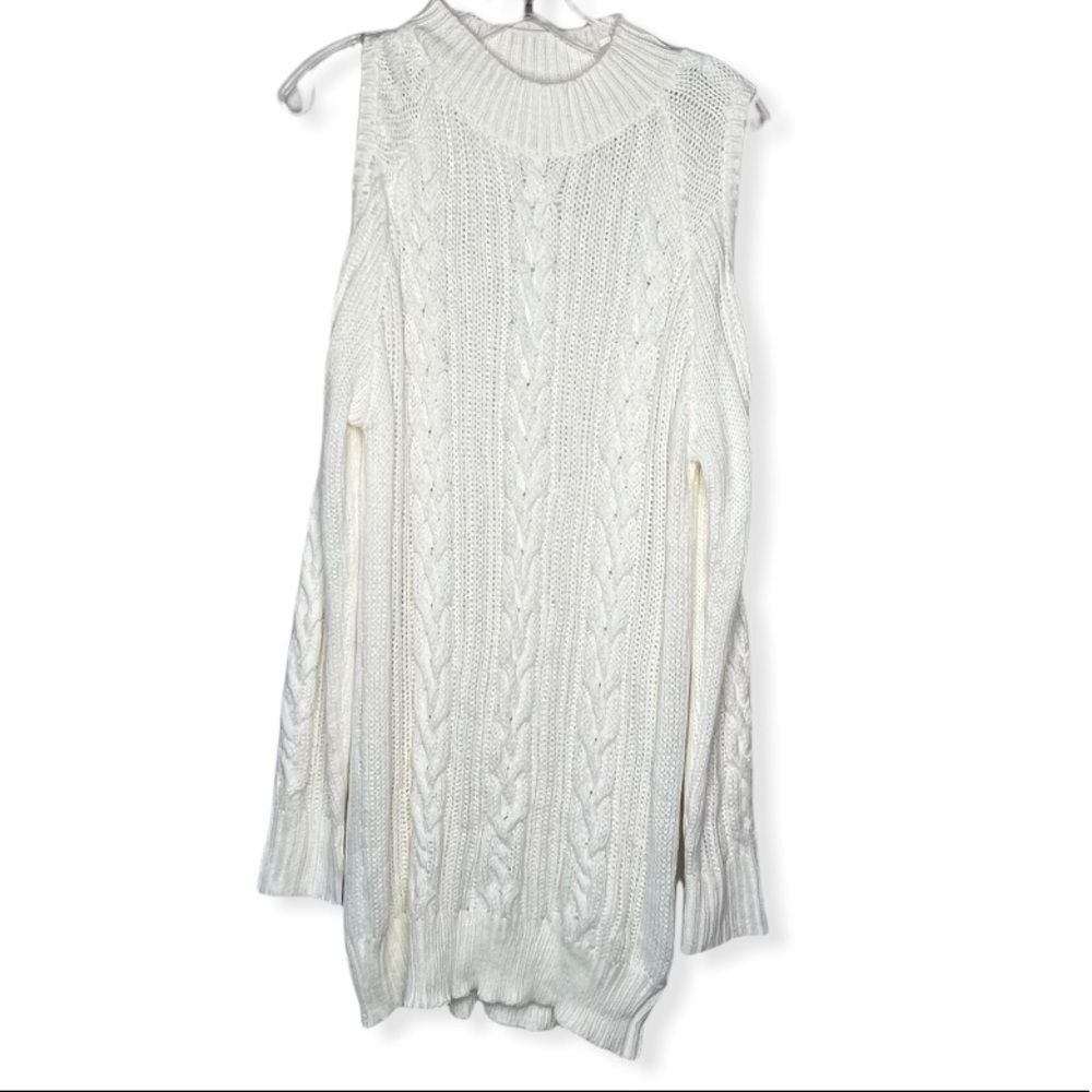 Papaya Cold‎ Shoulder Sweater